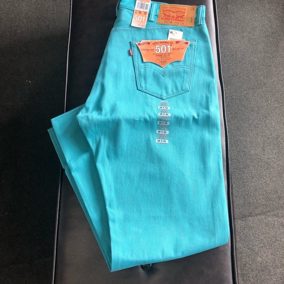 Levi's Other - Levi’s original fit 501 button fly size 38/32